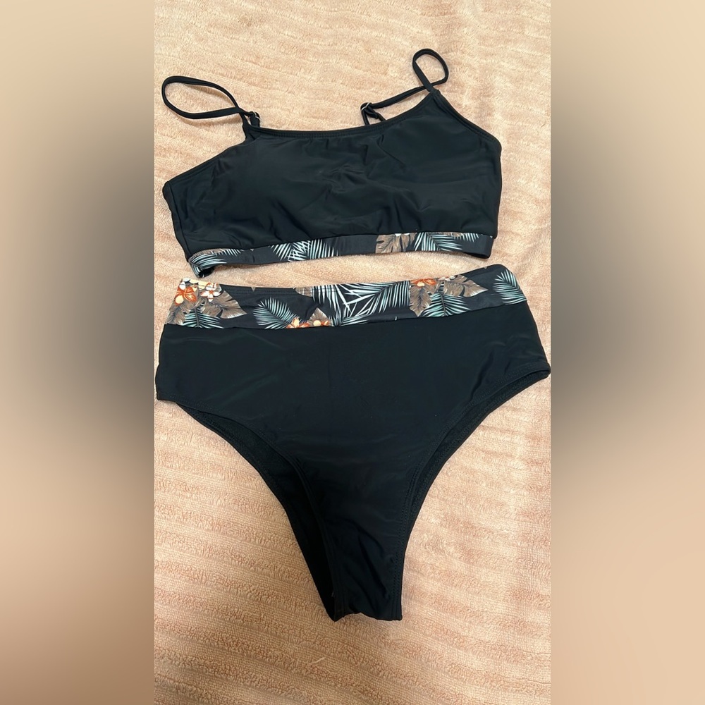NWOT SHEIN Black High-Waisted Bikini with Adjustable Straps